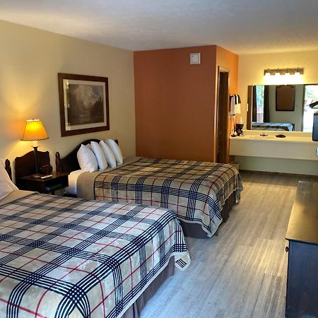 Country Mountain Inn Eureka Springs Buitenkant foto
